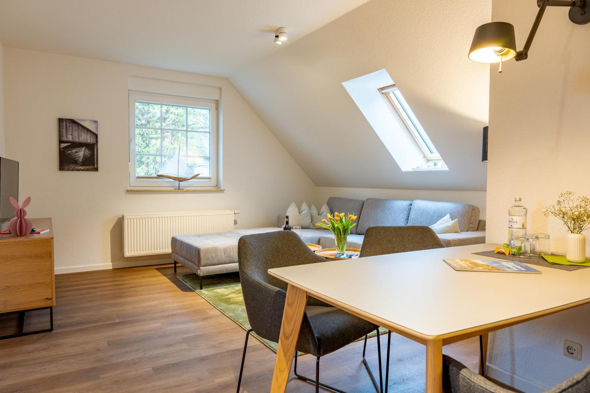 Apartment Kapitaenshaus Scharmberg, Moewe *